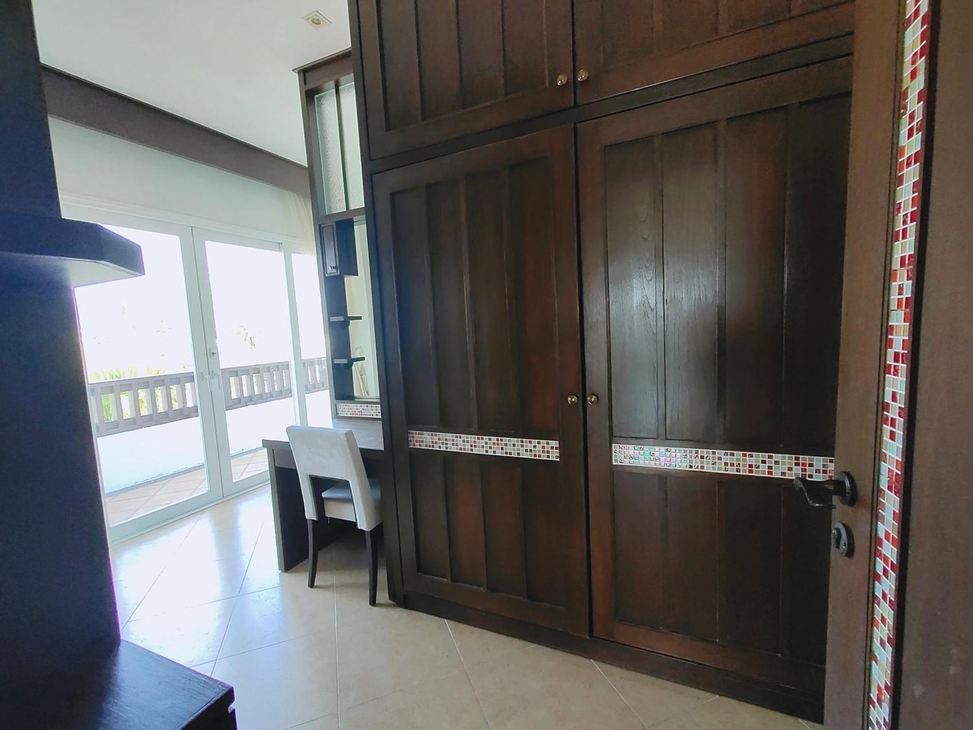 Ratana Hotel Chalong Rawai Buitenkant foto