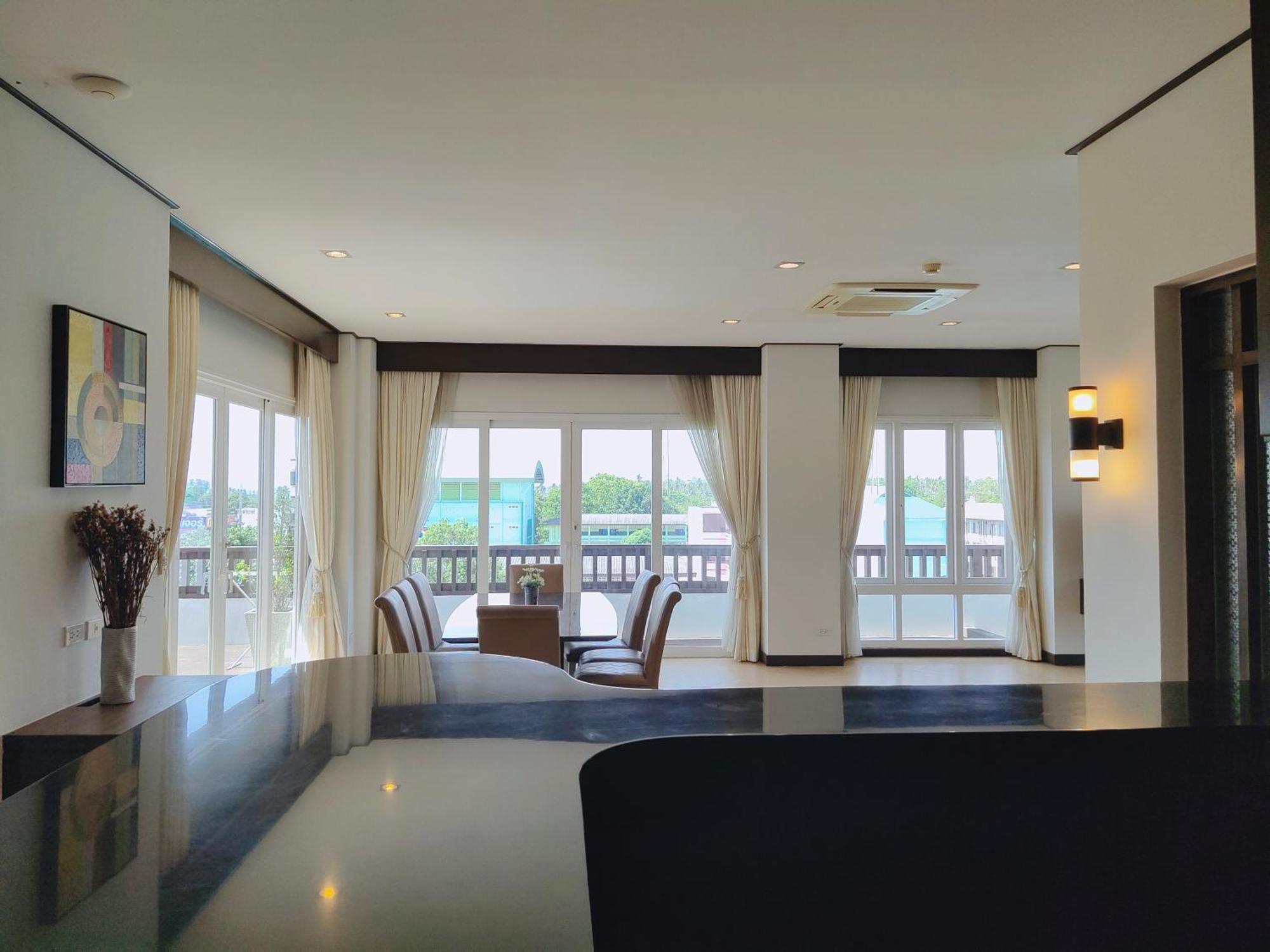 Ratana Hotel Chalong Rawai Buitenkant foto