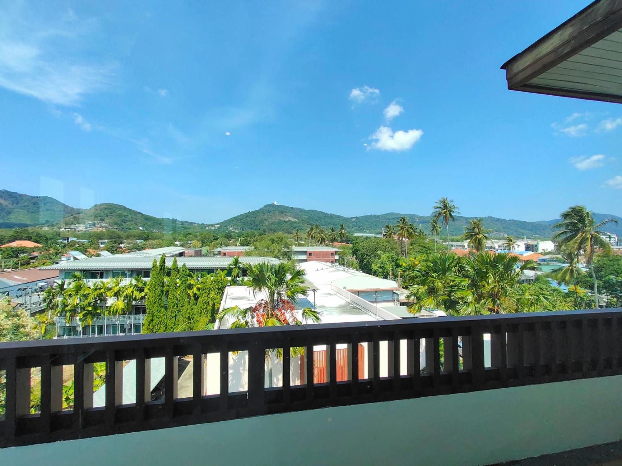Ratana Hotel Chalong Rawai Buitenkant foto